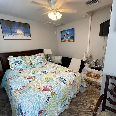 Comfy Queen Bed Studio, Downtown West Palm West Palm Beach Exterior photo